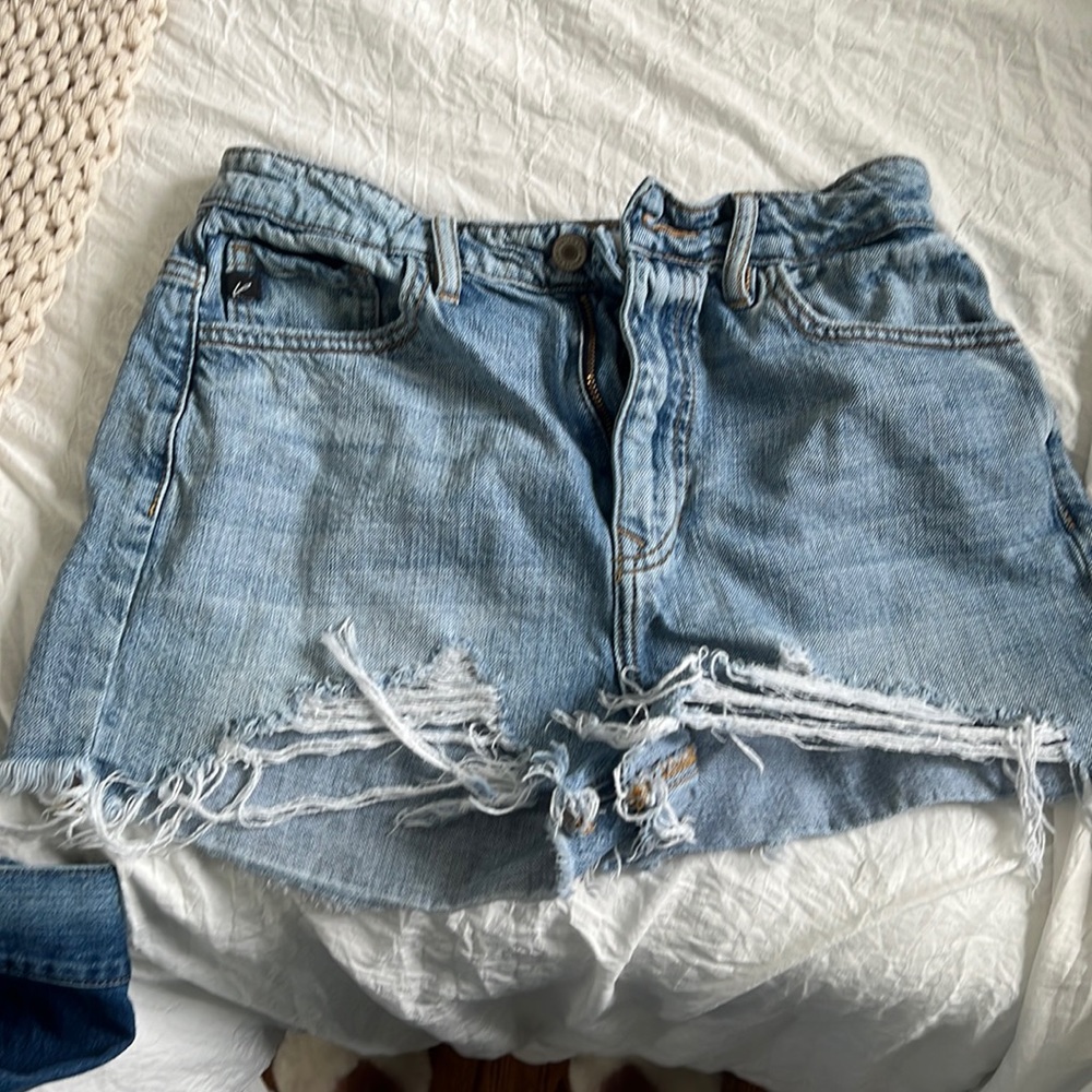 Kancan high rise shorts size small